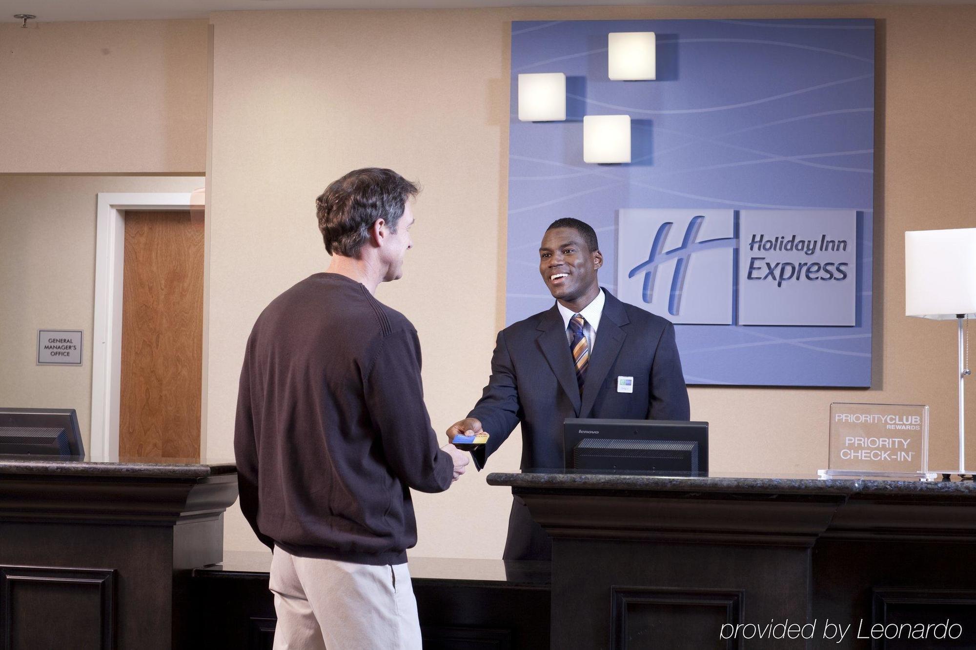 Holiday Inn Express Hotels & Suites Rockingham West By Ihg Интериор снимка